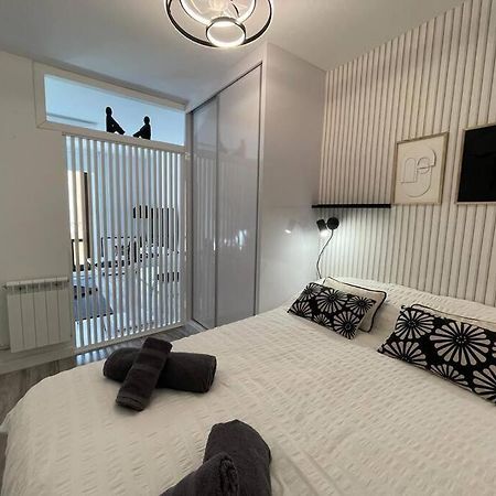 Urban Home By Unique Rooms บูร์โกส ภายนอก รูปภาพ