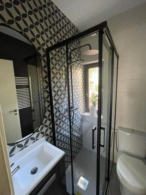 Urban Home By Unique Rooms บูร์โกส ภายนอก รูปภาพ